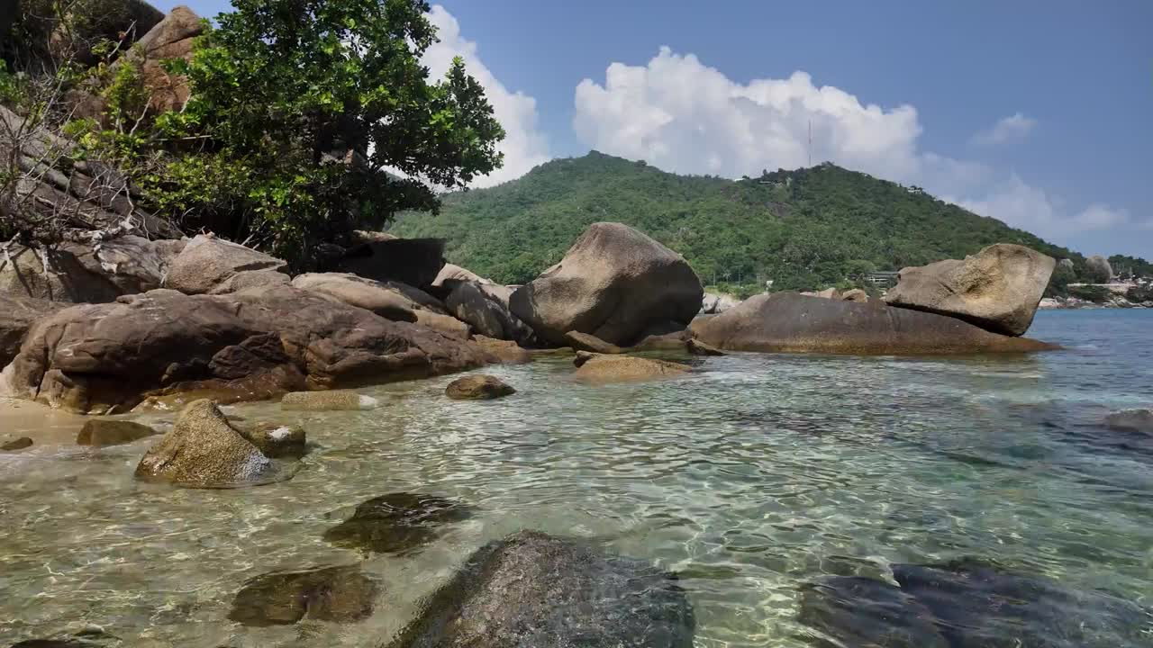 Premium stock video - Clear waters amidst ko samui rocks, thailand