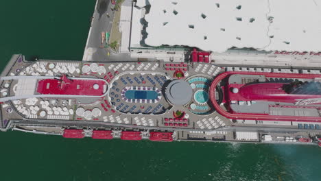 cruise ships and terminals at port miami