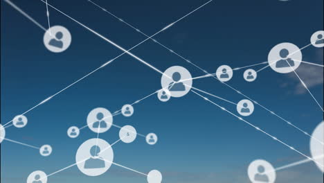 animación de la red de conexiones con iconos sobre el cielo azul