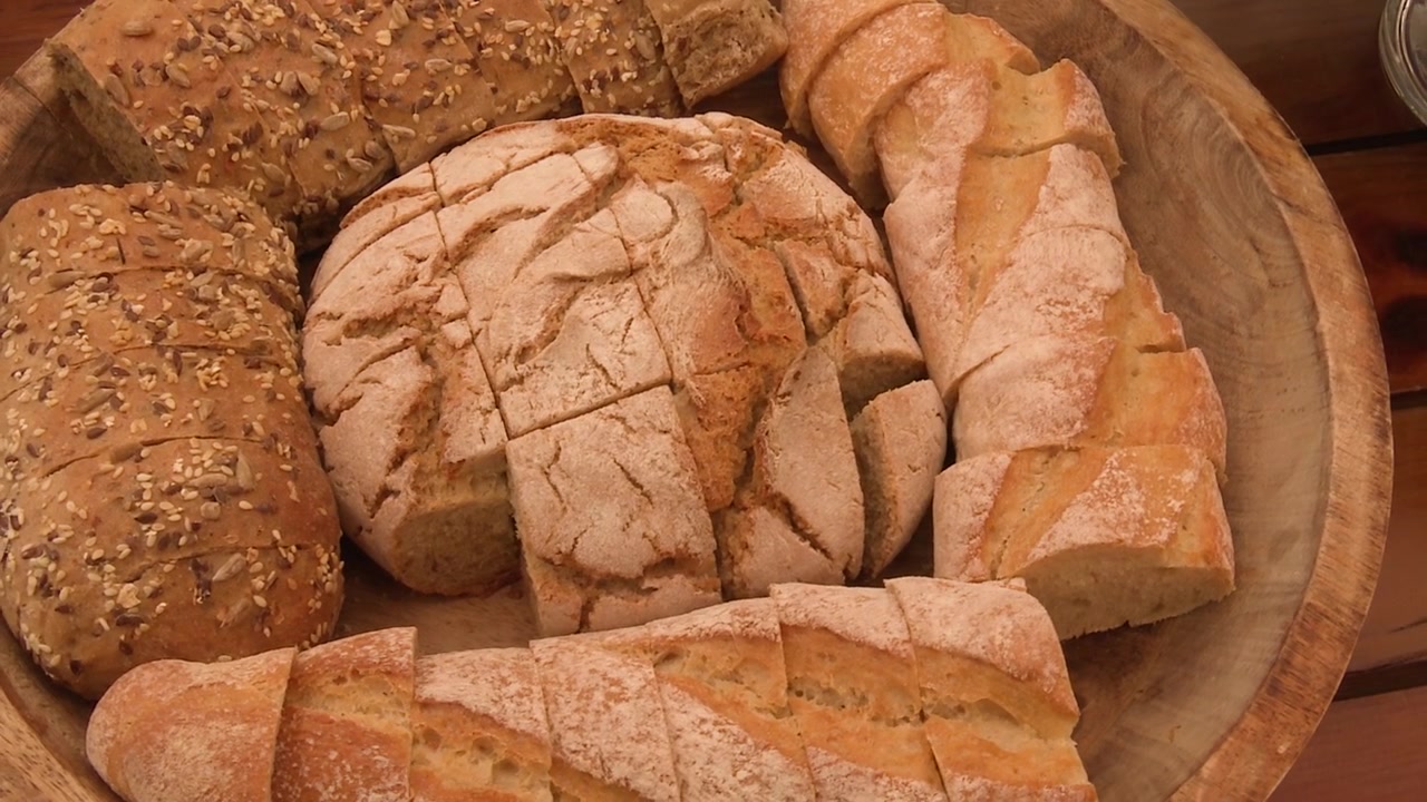 pane nel cesto come sfondo