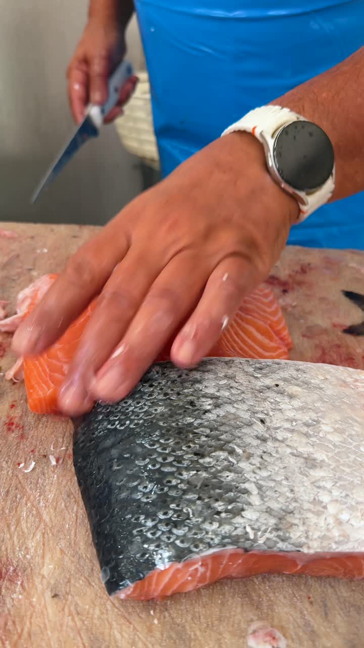 preparación de salmón fresco