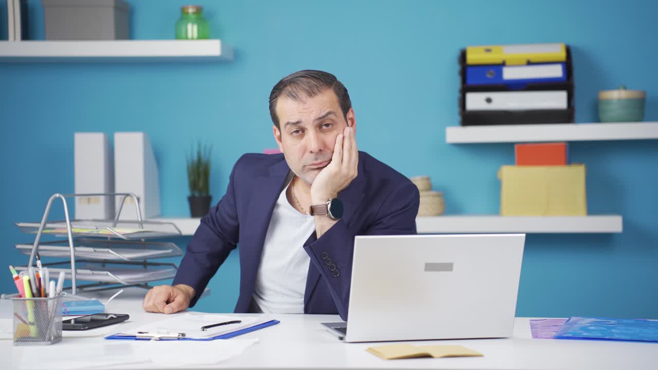 꿈과 목표를 가진 사업가입니다.