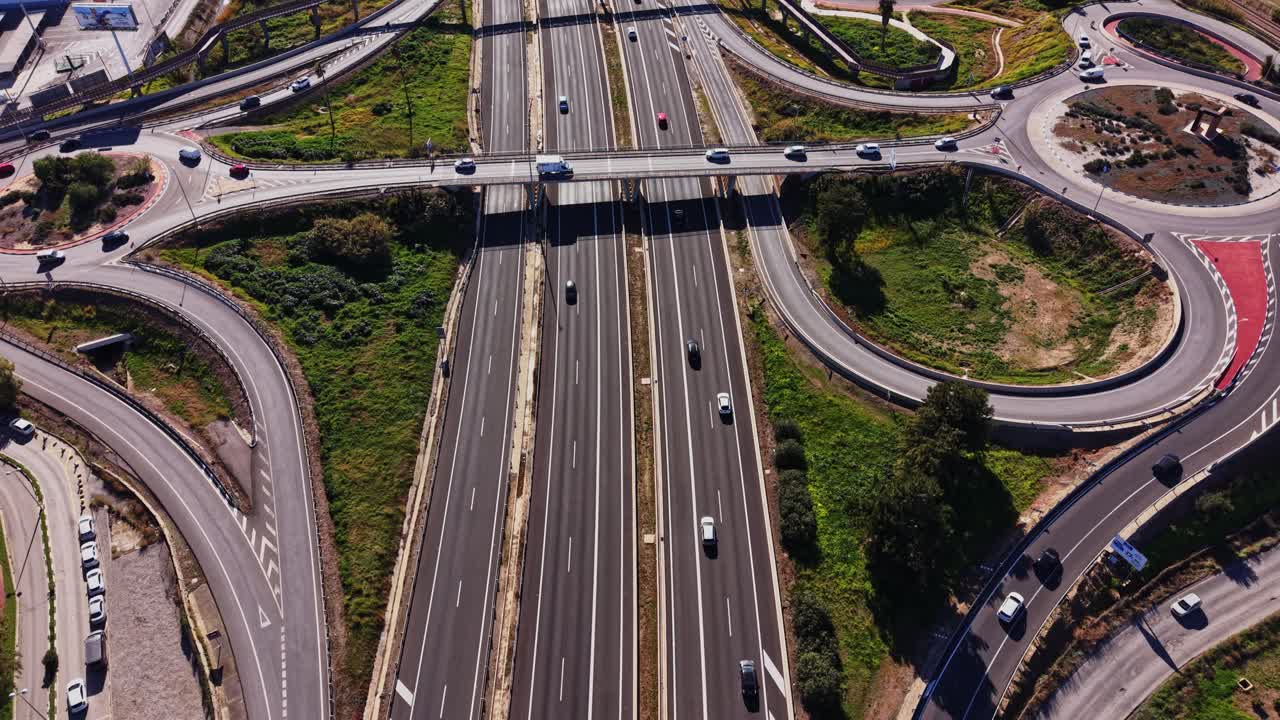 Patrones de tráfico en las carreteras de España durante las horas diurnas