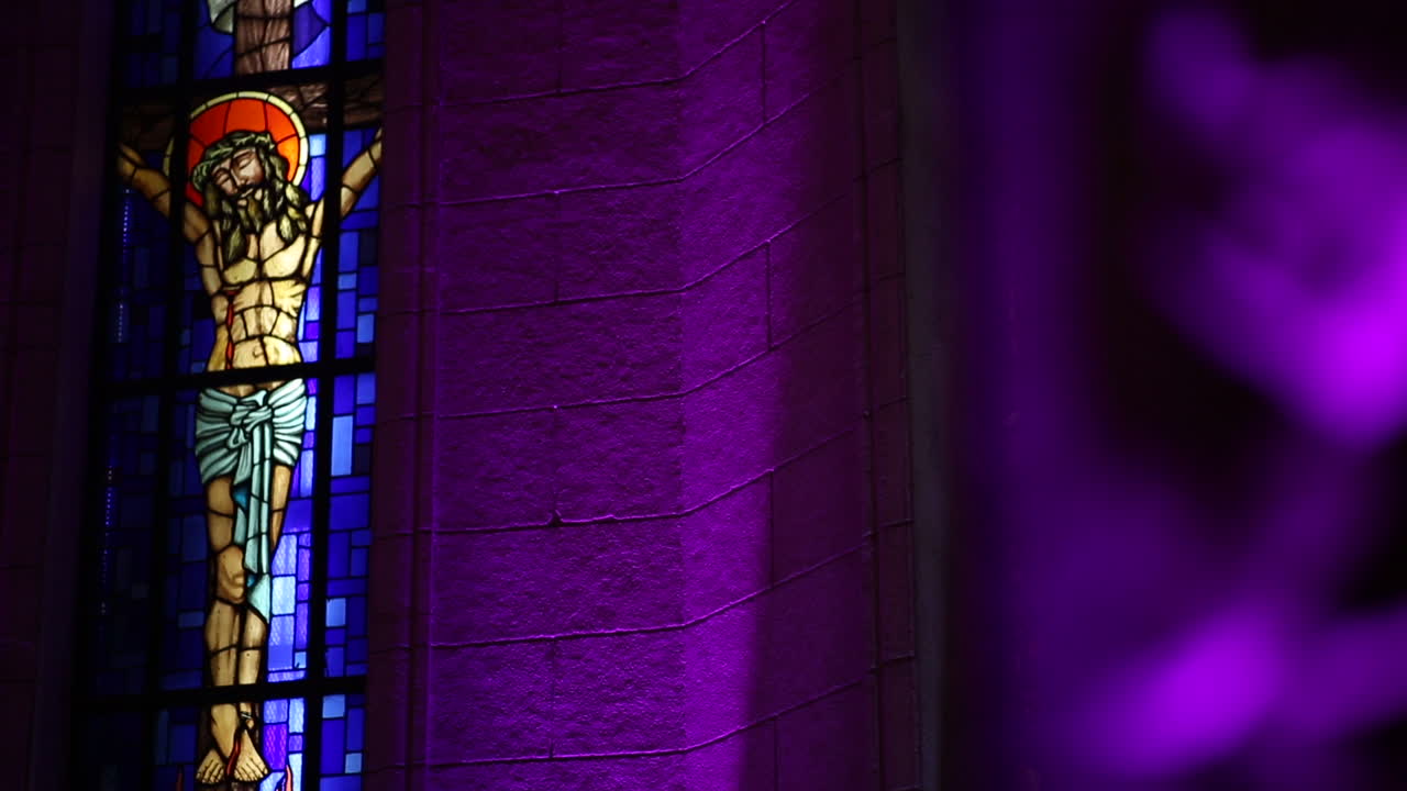 교회 벽에 그리스도의 장식 그림 - 고정 카메라