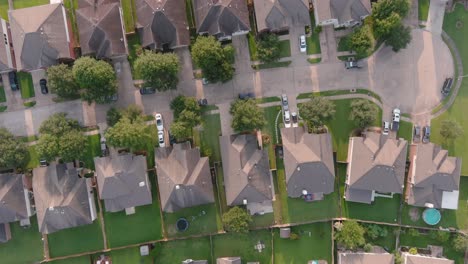 Birds-eye-view-of-Suburban-homes-just-outside-of-Houston,-Texas