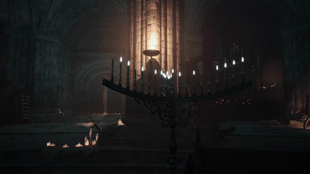 어고 끔찍한 교회 내부에는 불이 있습니다.