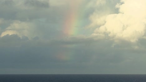 arcoiris en el cielo, raiatea, polinesia francesa