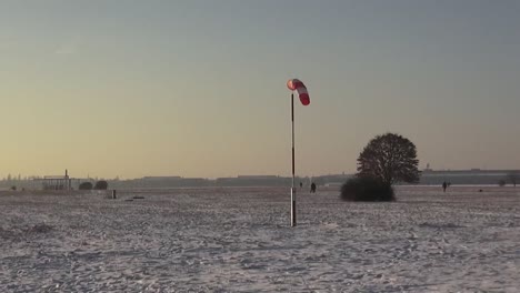 weathercock in tempelhof airport berlin germany hd 6 sec 50 fps 00284