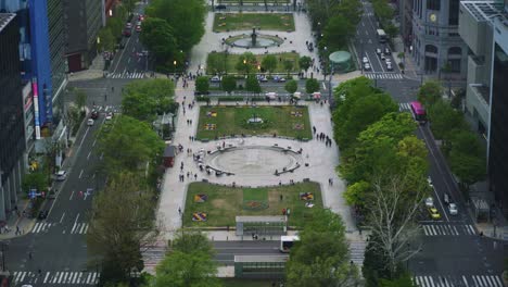 vista con vistas al parque odori desde la torre de televisión de sapporo