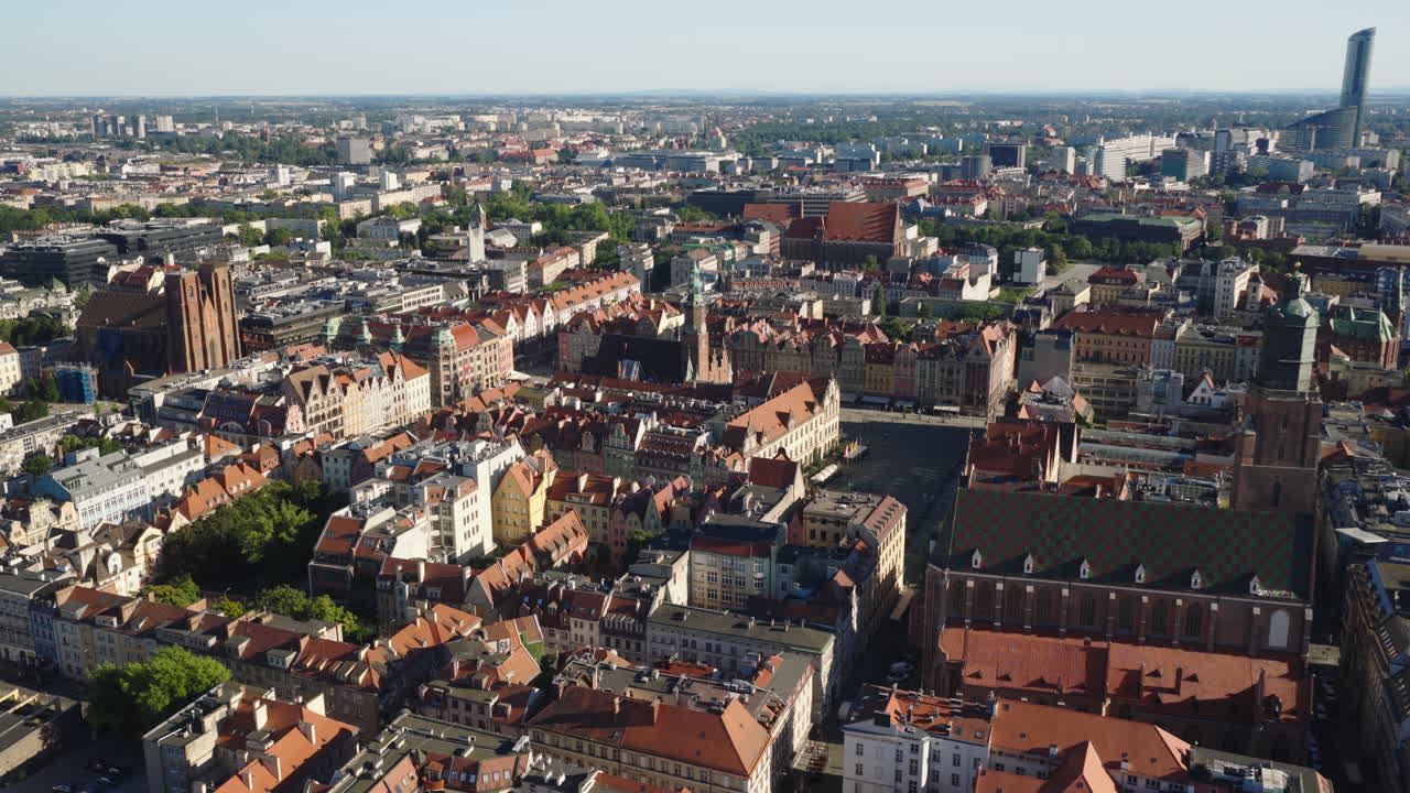 Veduta aerea del centro storico e del paesaggio urbano di Wroclaw