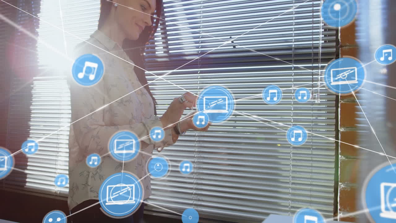 사무실에서 스마트폰을 사용하는 백인 사업가에 대한 디지털 아이콘 네트워크