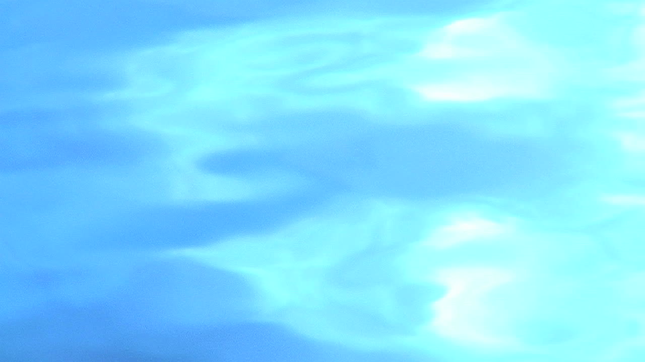 물결치는 수면 2