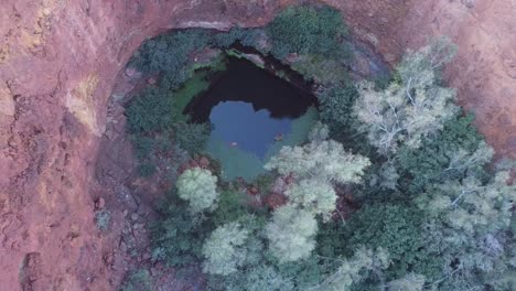 parque nacional australiano centrado en los rangos de hamersley de la región de pilbara en la sección noroeste de australia occidental
