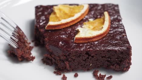 chocolate brownie with orange slices