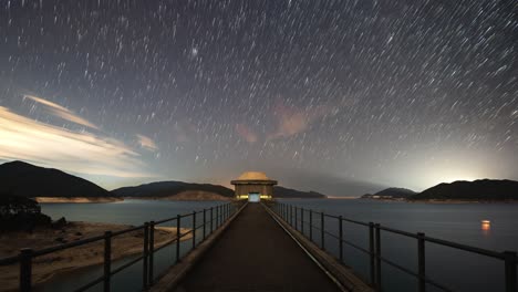 Starry-sky-night-lapse-on-High-Island-West-Dam,-Sai-Kung-Hong-Kong