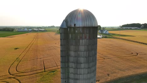 órbita aérea em torno da fazenda amish