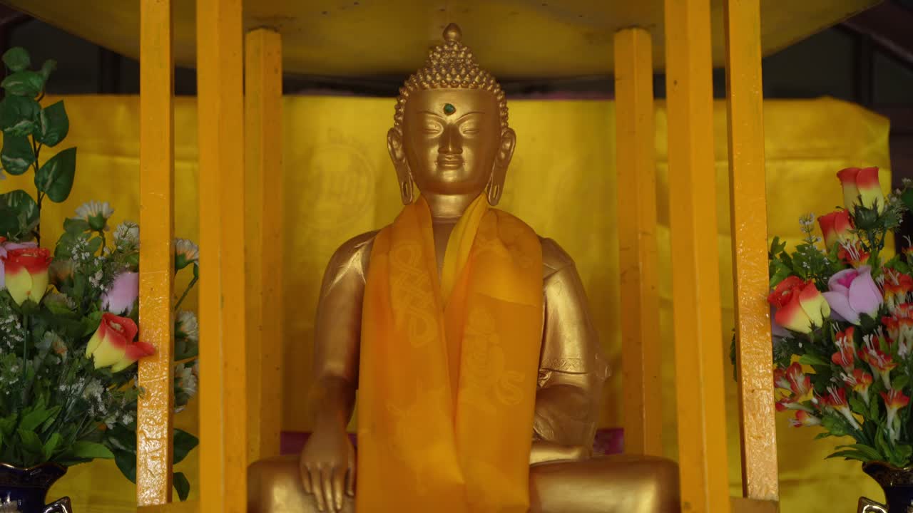There is a Buddha statue inside the Buddha temple
