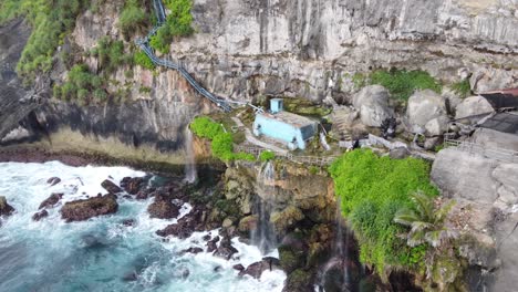 Aerial-:-Guyangan-waterfall-in-Nusa-Penida,-Indonesia