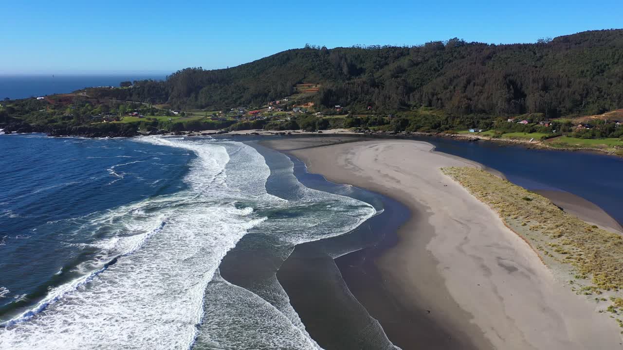 차이후인 마을의 모래 언덕, 하천 배수 및 해변 지역
