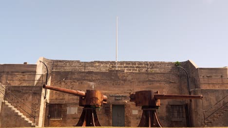 bermuda's alexandra battery was armed with 9-inch muzzle loading guns