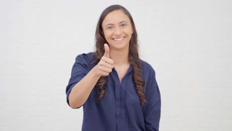 Indian-girl-showing-Thumbs-up