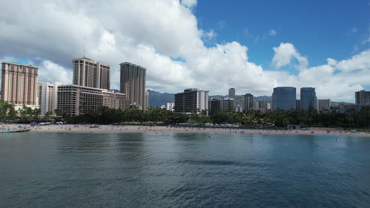 Editorial The Gathering Island of Oahu