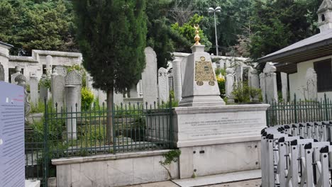 historical cemetery in istanbul