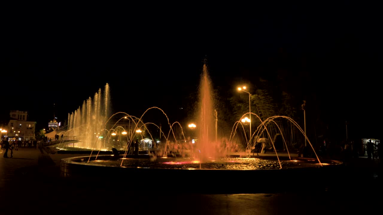 fuente en la noche - georgia