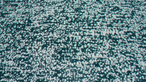 ruido estático en la pantalla de televisión retro