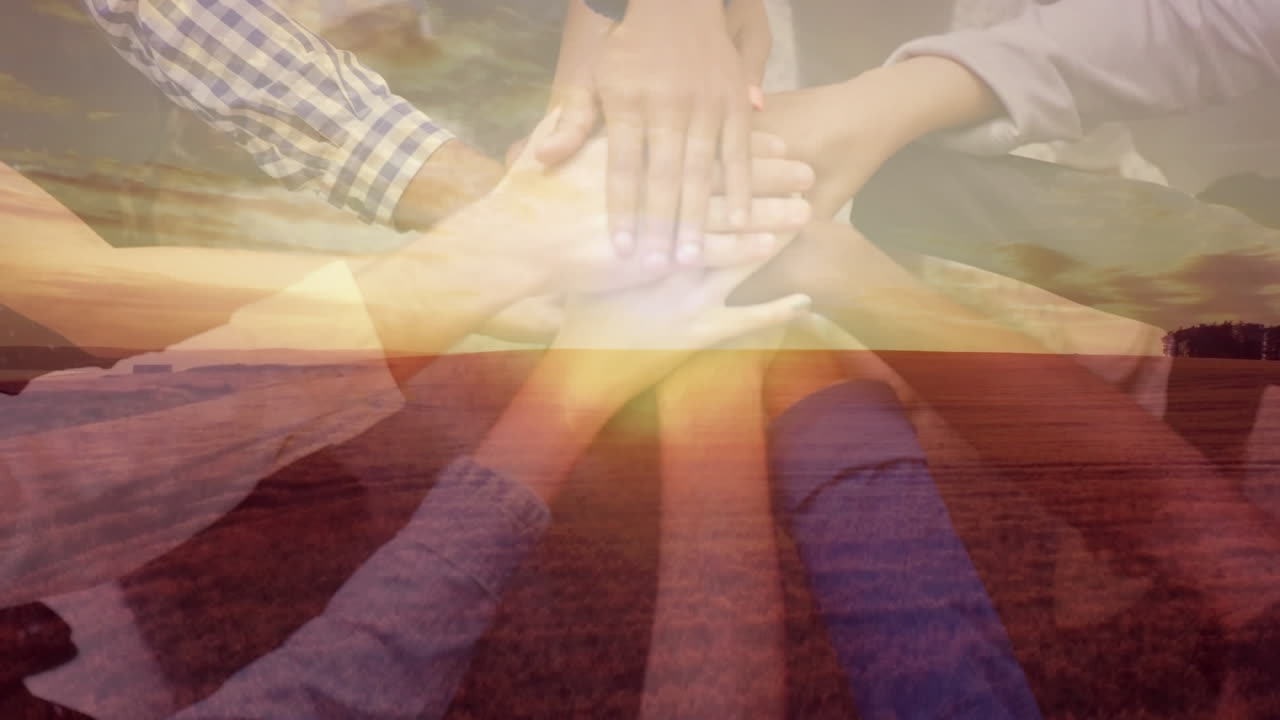 equipo celebrando el éxito