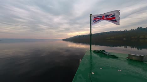 Footage-of-the-red-cruise-on-lake-Windermere,-Sailing-from-Bowness-to-Ambleside