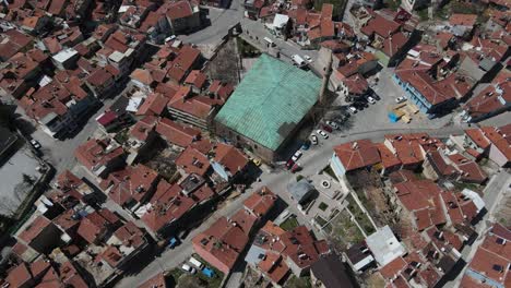 vista de la ciudad otomana de afyon mezquita histórica
