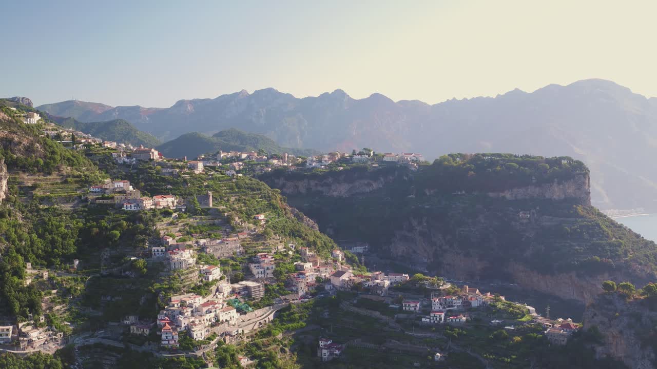 이탈리아 해안 마을 공중