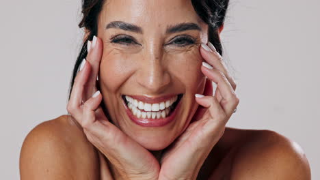 retrato de una mujer madura feliz