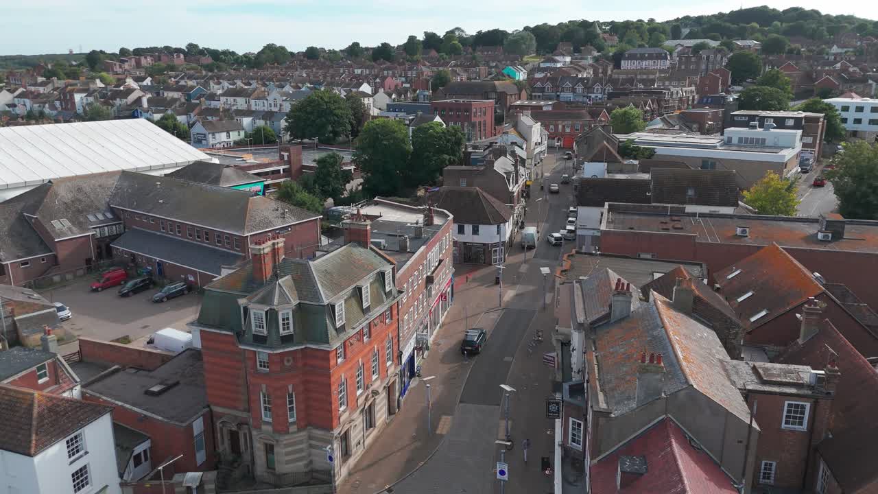 vuelo de drones sobre la ciudad de newhaven vista de las casas