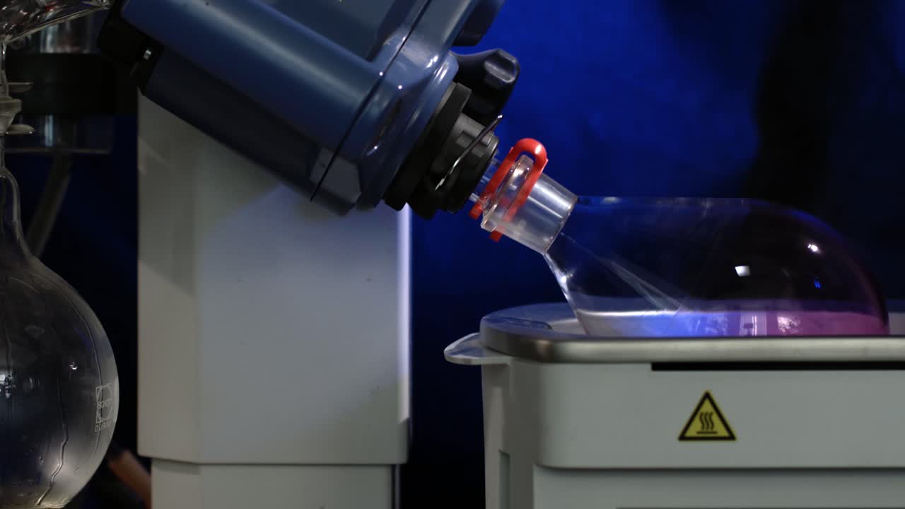 evaporador rotativo en uso