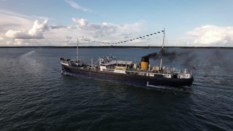 el clip de navegación ss shieldhall 2
