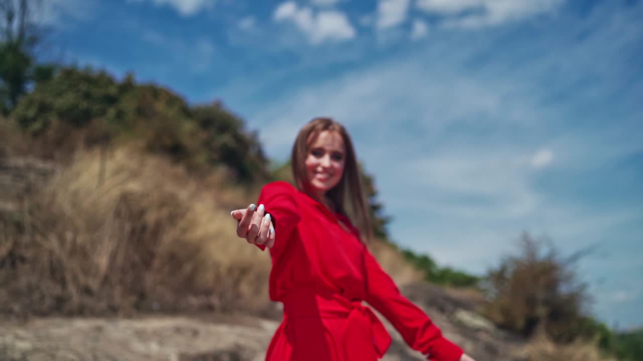Outdoor fashion portrait of woman. Fashion outdoor view of beautiful woman posing on mountain