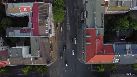 Berlin-2021-4k:-Summertime,-Day-Time-golden-houre:
a-car-is-being-followed-from-above