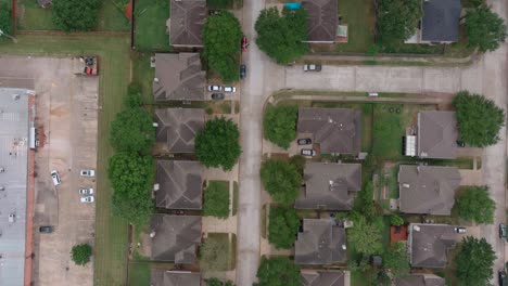 vista aérea de casas acomodadas en houston, texas