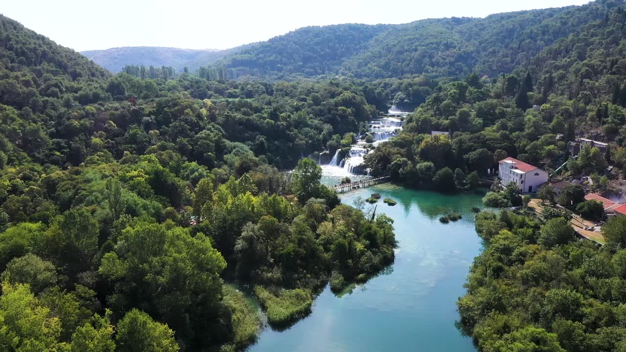 bela cachoeira, vista superior do céu