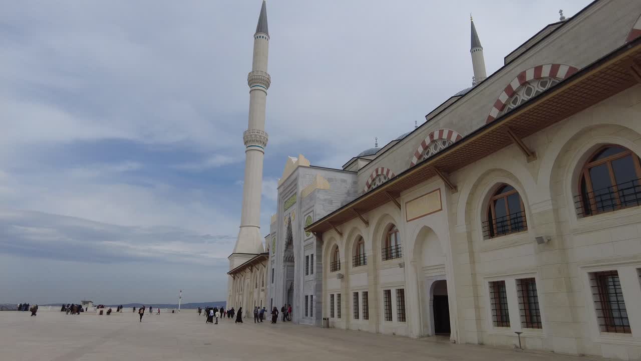 внешний вид мечети в турции