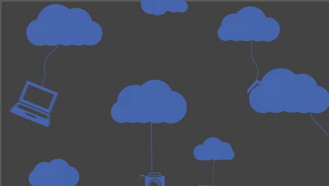 animación de computación en la nube con varios dispositivos conectados a nubes azules sobre fondo negro