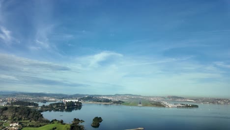 Echtzeit-Anflug-Auf-Den-Flughafen-Santander,-Spanien