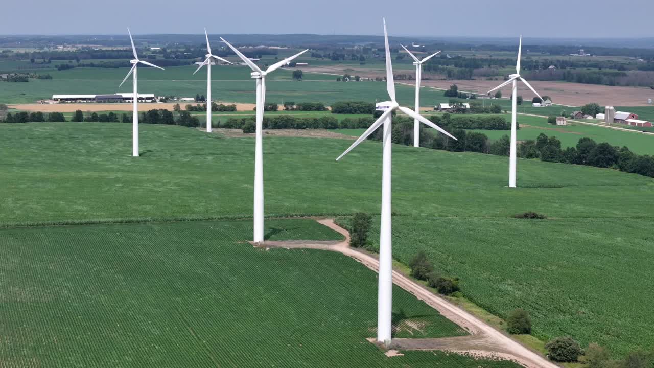 Wind Turbines in Northeast Wisconsin turn in the wind producing electricity