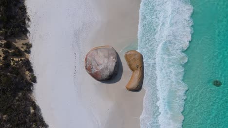 Las-Famosas-Rocas-En-Little-Beach,-Albany,-Australia-Occidental