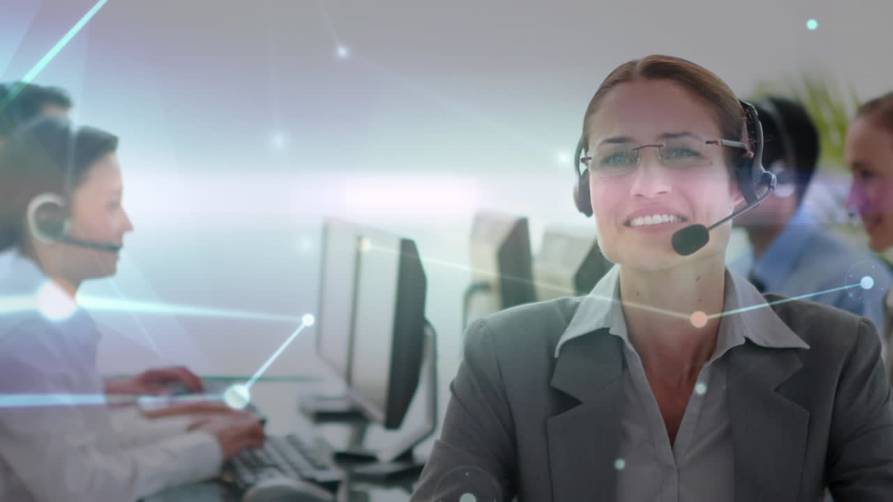 animación de la red de conexiones a través de personas de negocios que usan auriculares telefónicos
