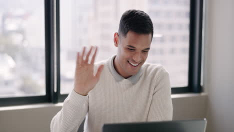 portátil, hombre de negocios y onda en videollamada
