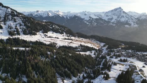 amden weesen suiza amplia vista de las montañas nevadas de invierno en un día soleado