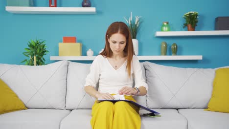 the young woman who rejoices in good content paperwork.